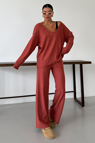 MODAGEN Női csempe széles, V-nyakú, hosszú ujjú alsó felső nadrágkosztüm