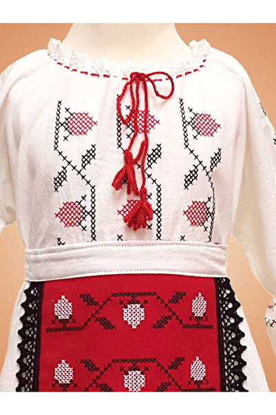 Deco Artis Fashion Costum botez fete moldovenesc – cod X 03