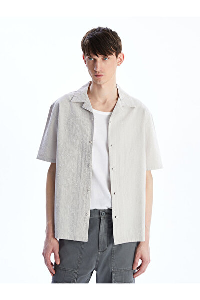 LC Waikiki Rmz Gi̇yi̇m Farkiyla Comfortable Fit Short Sleeve Dobby Men's Shirt