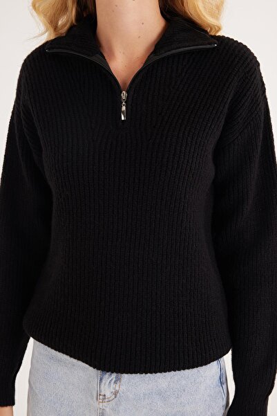 Tudors Kadın Oversize Geniş Kesim Dokumalı Fermuarlı Yaka Siyah Kazak