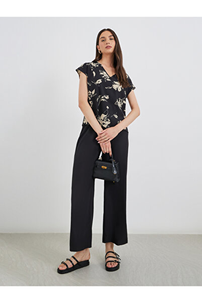 Styli Black Floral Blouse and Pants Co-Ords