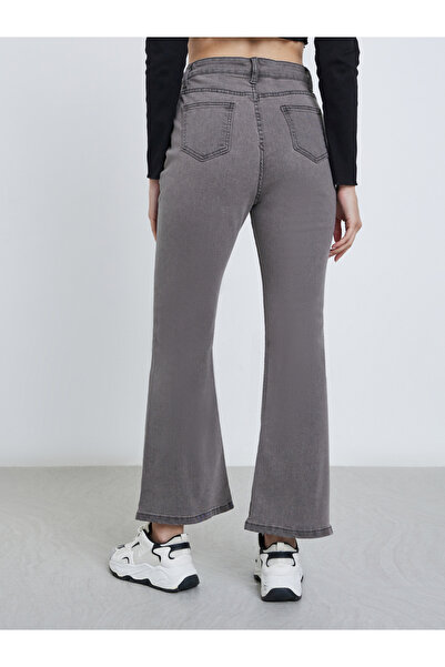 Styli Mid Rise Bootcut Washed Jeans