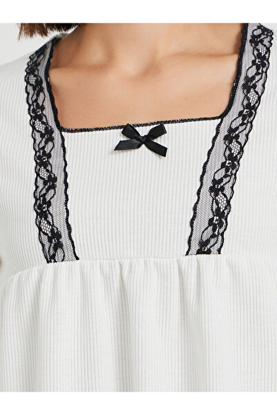 Styli Square Neck Lace Detail T-Shirt and Pyjama Set