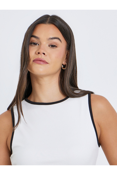 Styli Women White Contrast Binding Fitted Tank