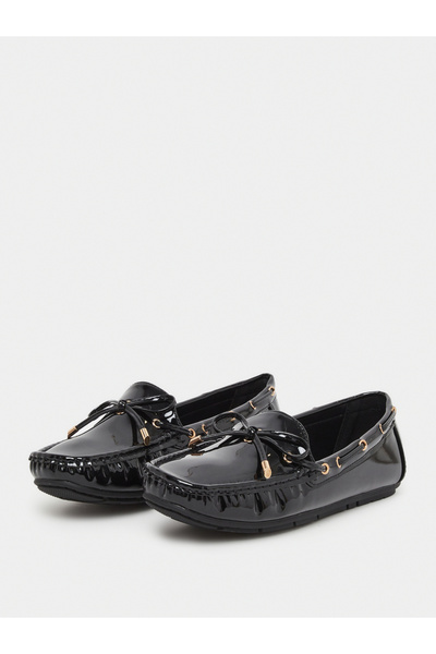 SKECHERS حذاء سهل الارتداء بتصميم مريح: حذاء Edgeride