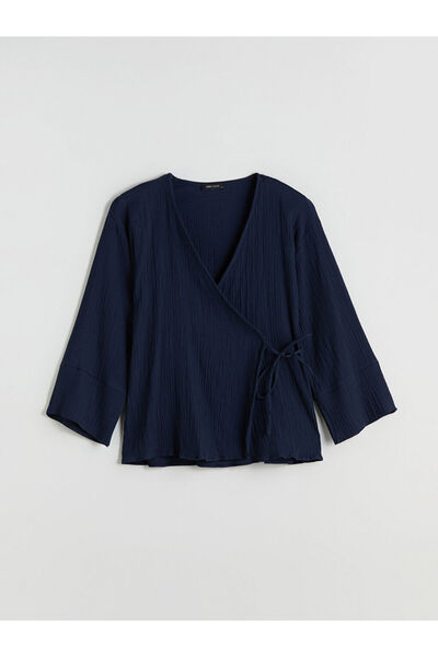 LC Waikiki Create Your Style from Uzg Store |   Double Breasted Collar Textured Muslin Women's Kimono