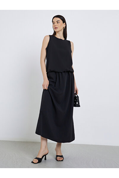 Styli Women Black Solid Top and Skirts Co-Ords