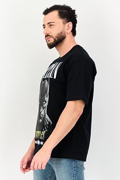 DC x Batman Men Crew Neck Short Sleeves Graphic Print T-Shirt, Black