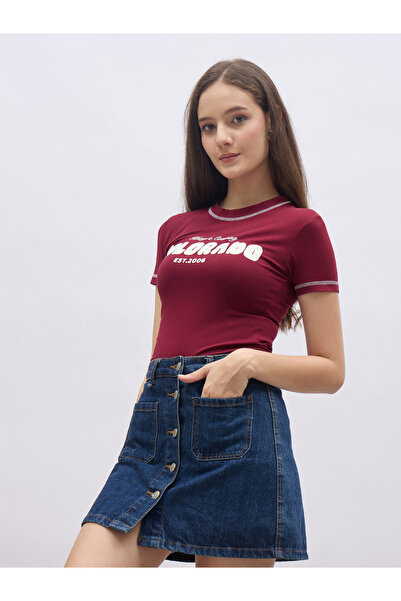 Styli Burgundy Slogan Print T-Shirt with Overlock Seam