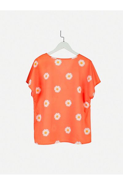 Styli Floral Print V Neck Short Sleeve Top