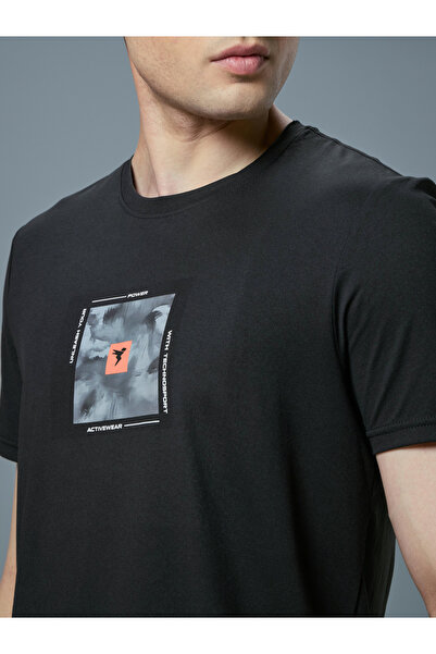 Technosport By Styli Men Printed Slim Fit Round Neck T-Shirt