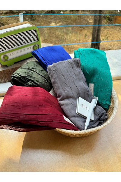 shalby Set of 5 Bamboo Shawls in Wicker Basket with Makeup Mirror and Pen Gift