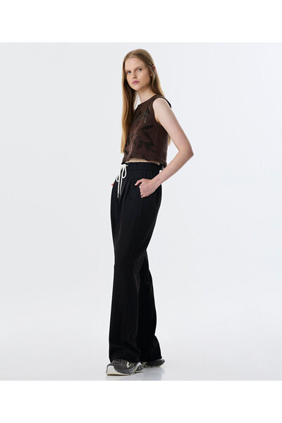 Twist Contrast Cord Trousers