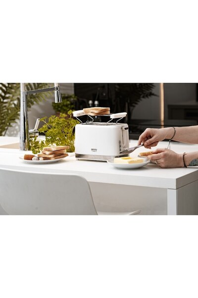 CAMRY Glossy white retro toaster MECR3219