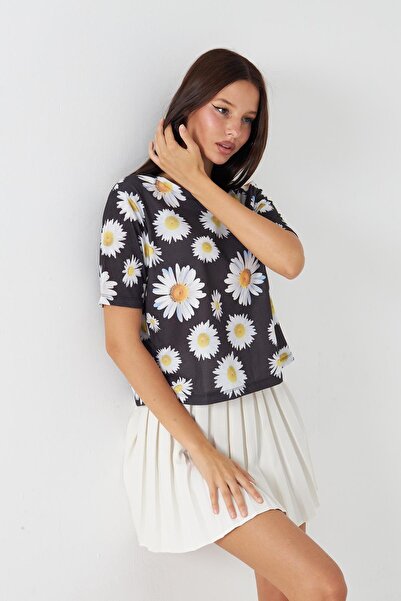 Kutaf Bluză de vară cu mânecă scurtă cu model margaretă neagră – tricou pentru femei cu gât rotund