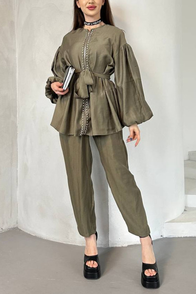 Mandal River - Stone Detailed Zippered Jacket and Trousers Set