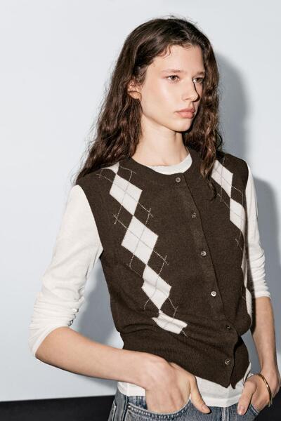 Massimo Dutti Baklava desenli triko hırka