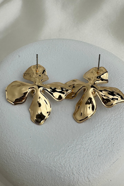 Modex Gold Ball Detail Pearlescent Studded Flower Earrings (4cm)