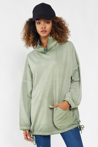 Hopoi Women's Degaje Collar Washed Sweatshirt