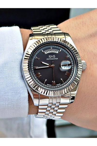Romanson Silver-Black Color Steel Cord Steel Case Men's Wrist Watch with Calendar 1349.05Mr
