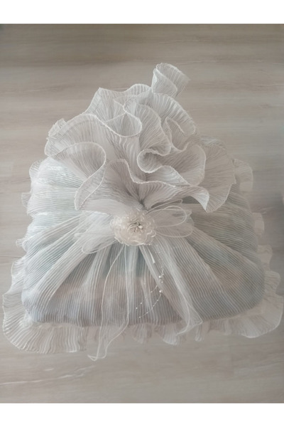 Butik Beyaz Renk Üzerine Piliseli Tül Gümüş Brodeli Söz Nişan Süs Bohça 40x50