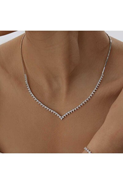 Cherry by Özkonak Triangle Taşlı Set