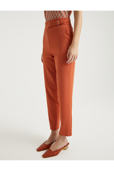 BGN workshop KALIN KEMERLİ HAVUÇ KESİM PANTOLON