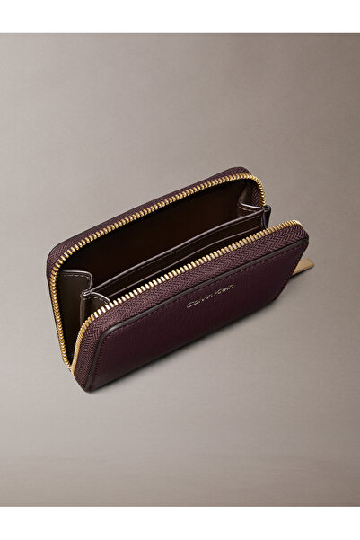 Calvin Klein Calvin Klein Women Red Foil Logo Square Medium Zip Wallet