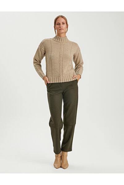 BGN workshop سترة يون كاريسيم ذات ياقة عالية منقوشة