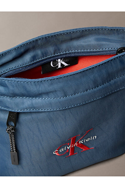 Calvin Klein Men Blue Nylon Monogram Logo Flatpack
