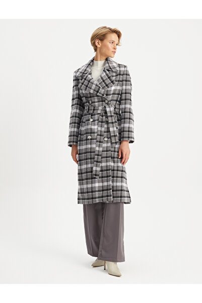 BGN workshop معطف مزيج من القطن واليون من كوساكلي