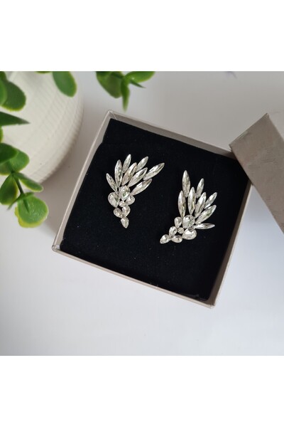 OEM Angel wing earrings with transparent pebbles