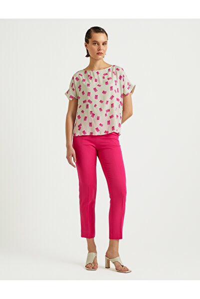 BGN workshop بلوزة بأكمام مزدوجة مع تفاصيل شق خلفي