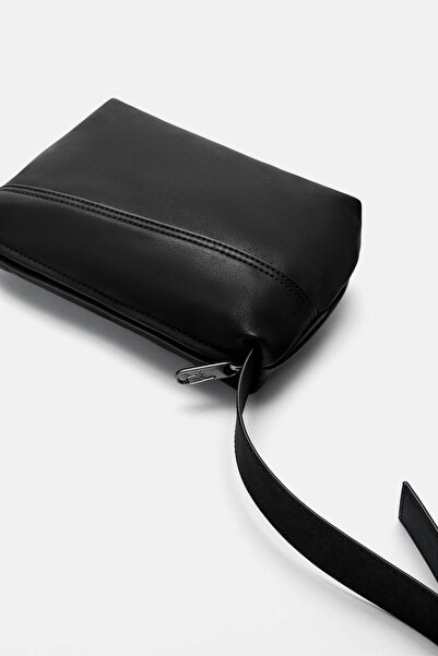 Pull & Bear Multi-panel crossbody bag