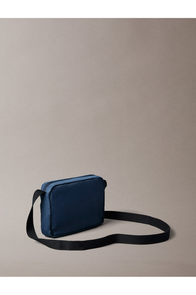 Calvin Klein Men Moonlit Ocean Water Repellent Twill Crossbody Camera Bag