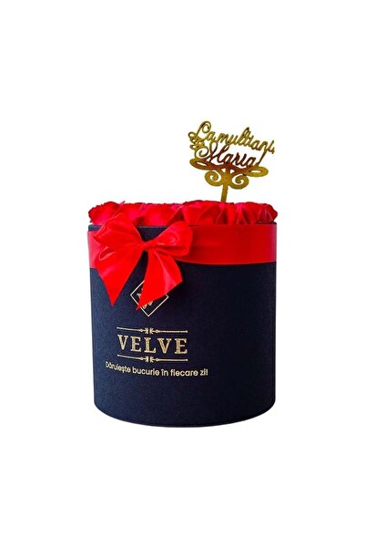 velve Aranjament Radiance, cutie neagra, cu 25 trandafiri din sapun, topper "...