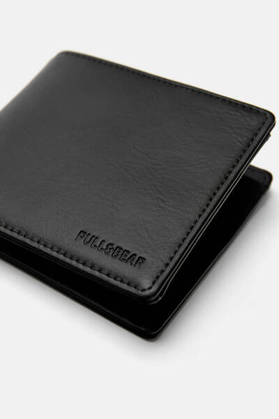 Pull & Bear Plain wallet