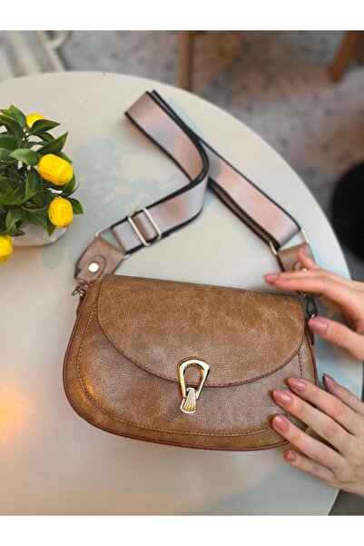 bahwar Lora Buckle Shoulder Bag