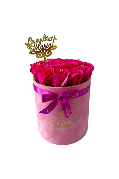 velve Aranjament Crystal,15 trandafiri sapun, cristale, cutie catifea, topper...