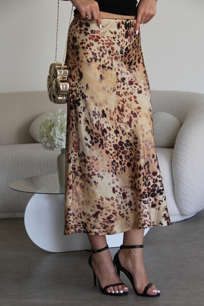 Julidress Leopard Patterned Elastic Waist Bias Cut Midi Length Premium Satin Skirt
