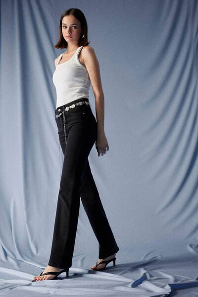 DeFacto Mia Flare Fit Normal Waist Spanish Leg Black Women's Jean Pants E9157Ax/Nm40