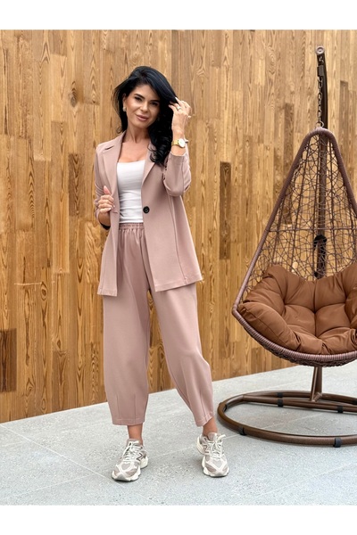 RAMONA BADESCU EXCLUSIVE Two-Piece Suit with Jacket and Casual Pants