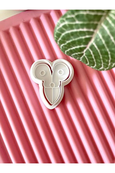 By Selen Suyolcu School Supplies Stamp and Cutter