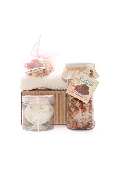 NEFERTARİ مجموعة أملاح الورد من نفرتاري