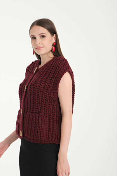 İLKCET MODA Crew Neck Soft Textured Pocket Buttoned Knitwear Vest