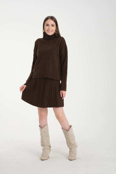 İLKCET MODA Skirt Pleated Brown Turtleneck Sweater Skirt Suit