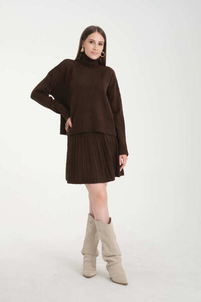 İLKCET MODA Skirt Pleated Brown Turtleneck Sweater Skirt Suit