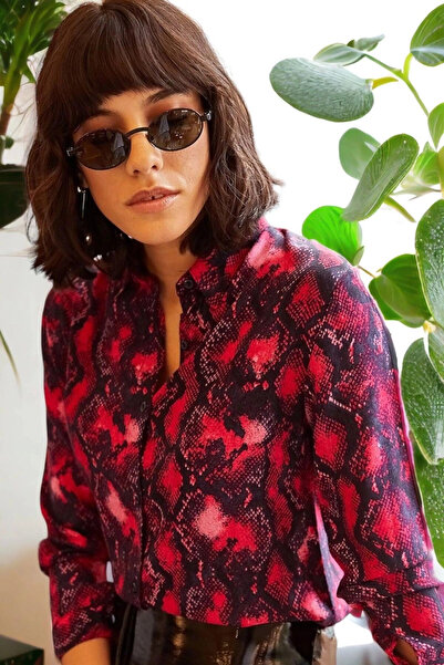 STİLVİA Women's Fuchsia Classic Collar Long Sleeve Python Patterned Regular C...