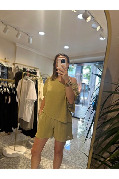 MU&ME BOUTİQUE شورت موسلين بخصر مطاطي