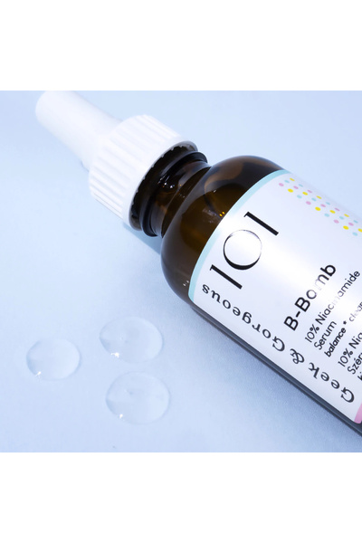 GEEK & GORGEOUS Ser B-Bomb cu 10% Niacinamidă 30 ml